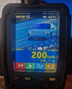 FOTO 200 kmh