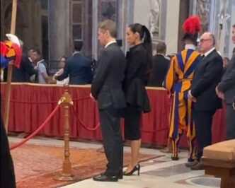 Golob in Gaber v Vatikanu
