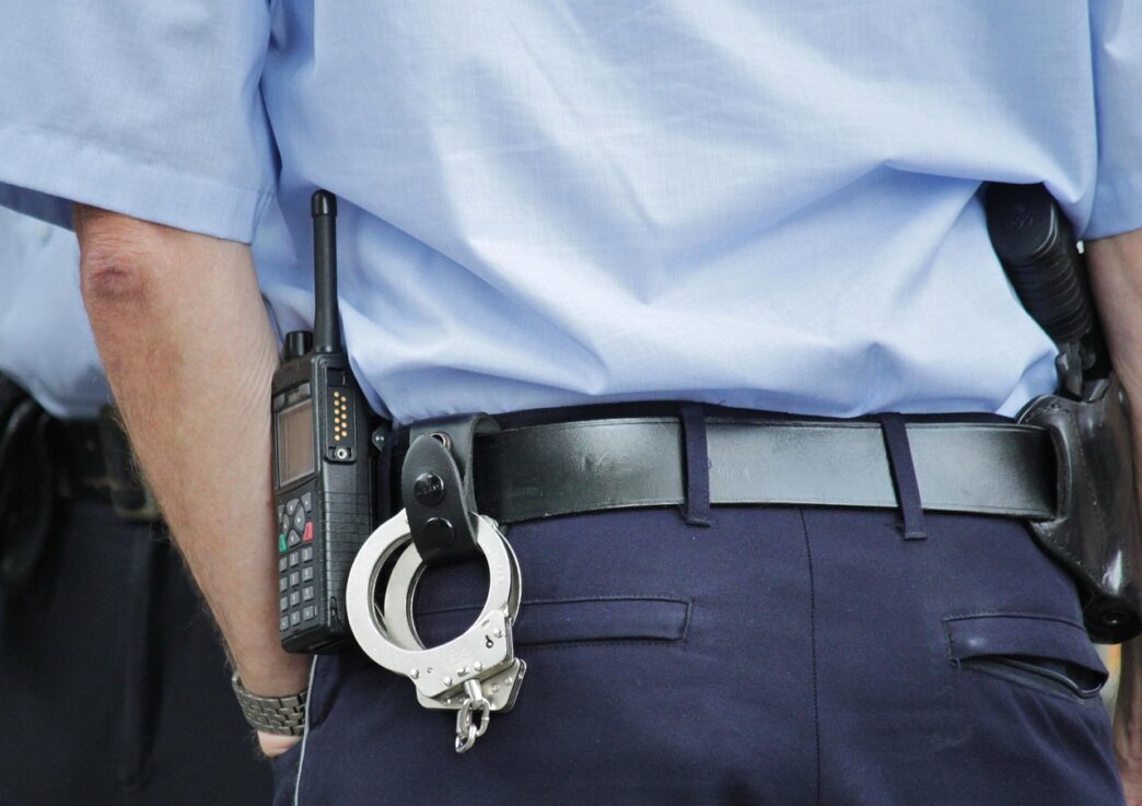 police 4