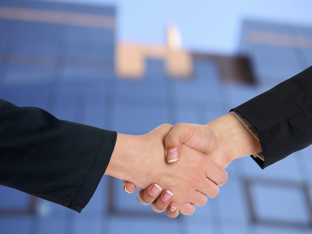 shake hands