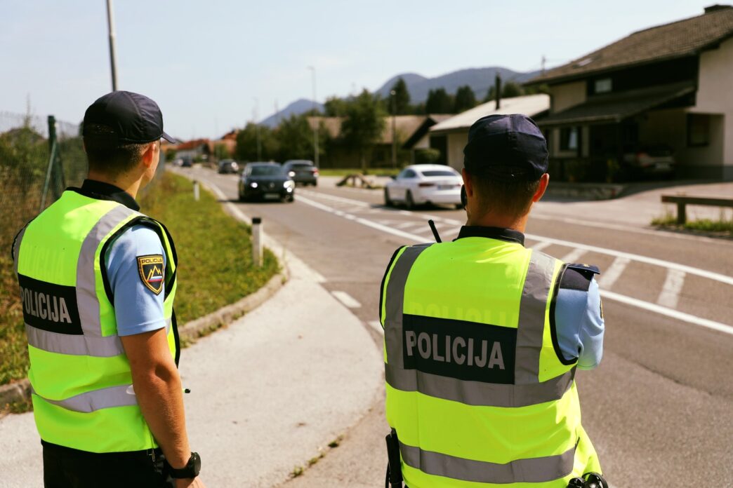 Policija1