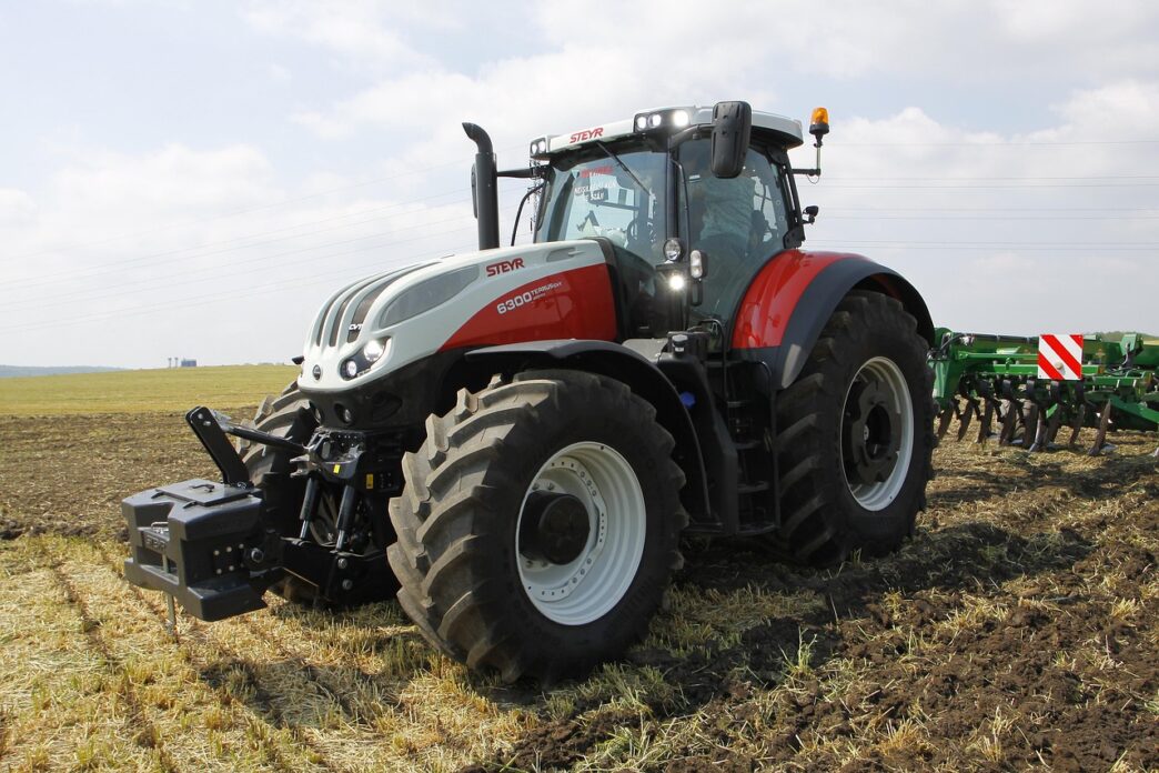 tractor