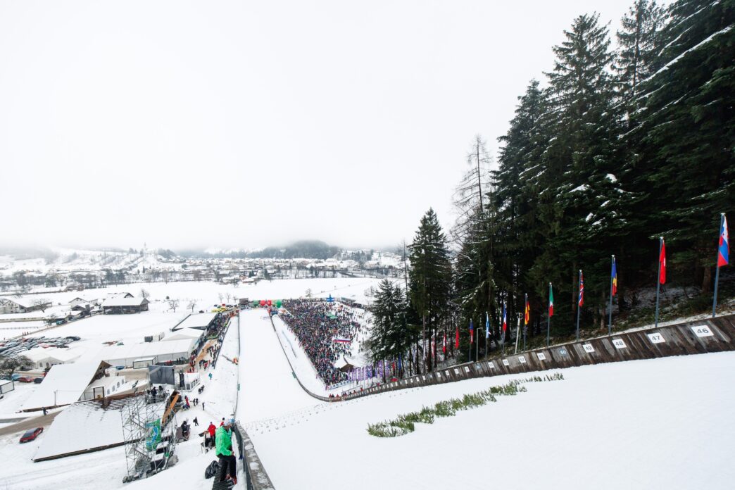 Ljubno vir FB Ljubno FIS SKI Jumping World cup Women Matic Klansek Velej