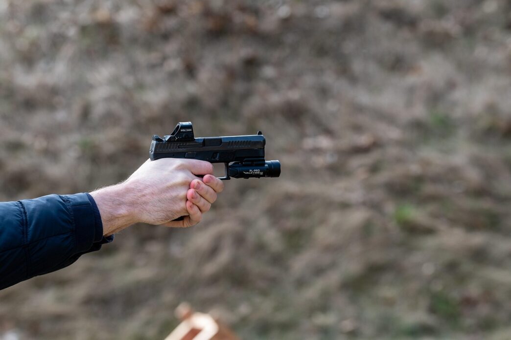 guns fire