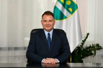 Damjan Anzelj stran fb