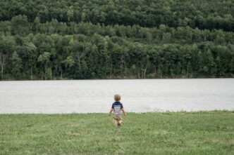 kid fall in river