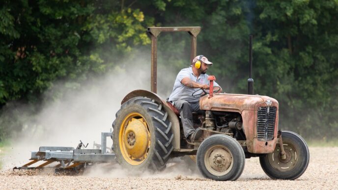 tractor 1