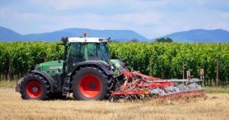 tractor