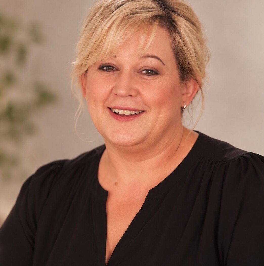 Sonja Pelcar stran fb